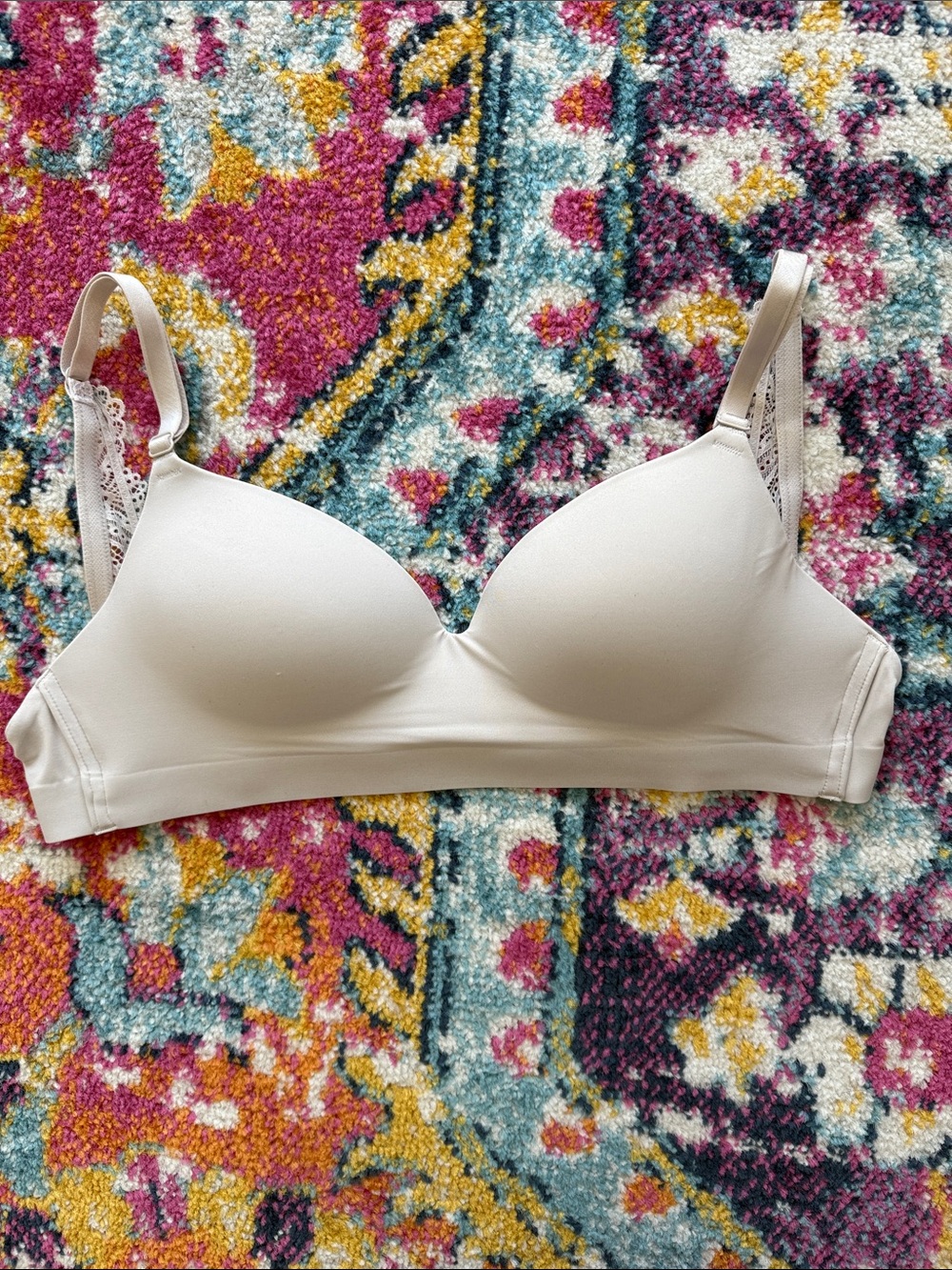 Soma Luxe Wireless Bra with Lace Back - Gray Glass
